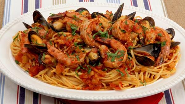 Weeknight Seafood Dinner Best Recipes Ever The Live Well Network Weeknight Seafood Dinner Best Recipes Ever The Live Well Network 600x338 Jpg